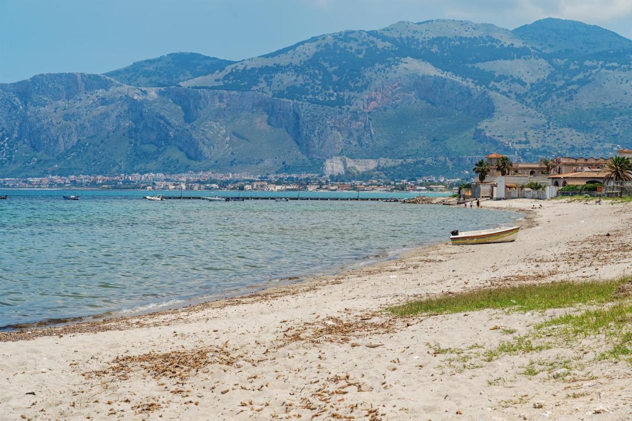 Airport Sicily Home Palermo Carini Exterior foto